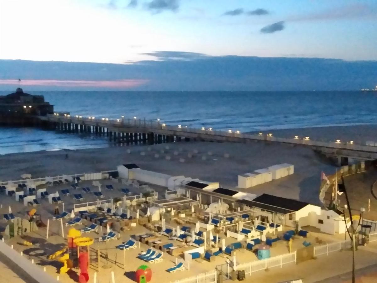 Beachview Pier Blankenberge Bagian luar foto